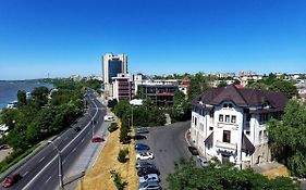 Citadel Aparthotel